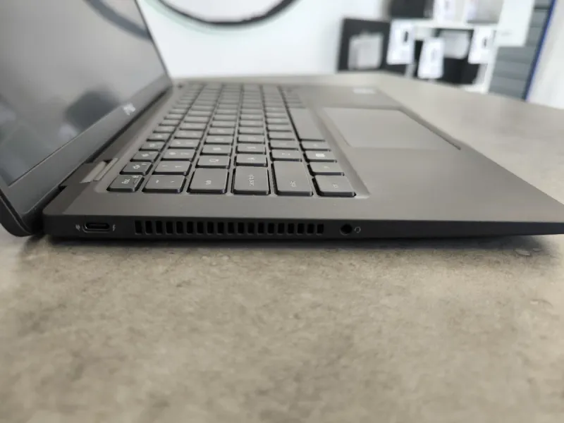 Portátil Dell 7330 i7 32GB W11 Táctil afbeelding 4