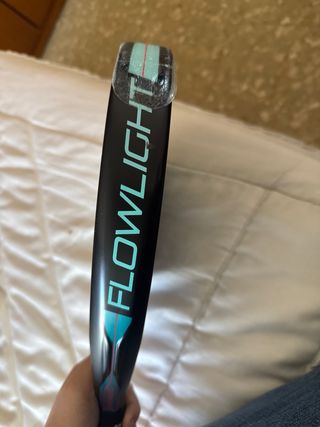 Pala de pádel Bullpadel Flowlight