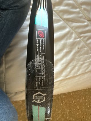 Pala de pádel Bullpadel Flowlight