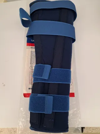 Inmovilizador de rodilla Actimove Genu Tri-Panel