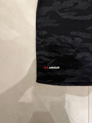 Camiseta Under Armour Talla M Camuflaje