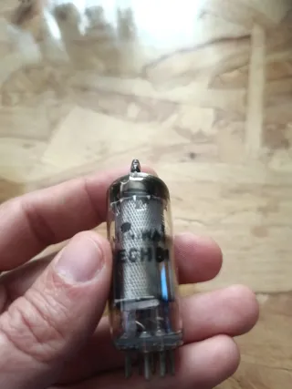 Válvula Radio Antigua
