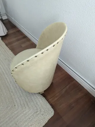 Butaca vintage beige