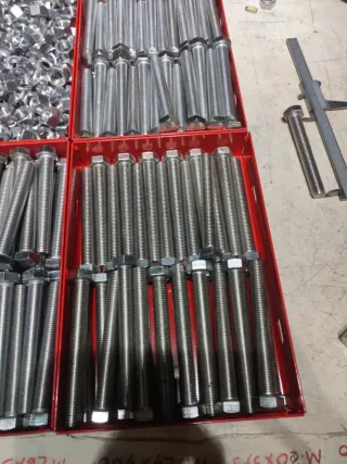 Tornillos Inoxidable DIN 933 A2 16x125mm