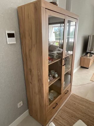 Vitrina Lintrup ( jysk).