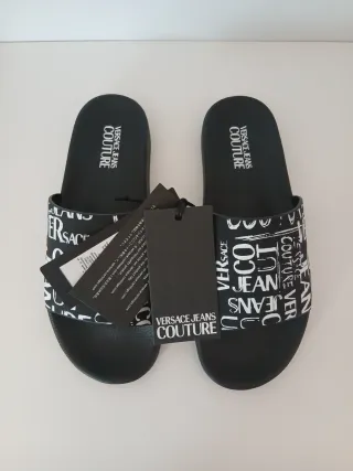 Chanclas Versace Jeans Couture Negras sin estrenar