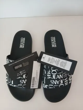 Chanclas Versace Jeans Couture Negras sin estrenar