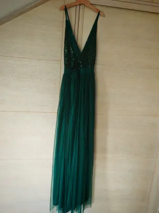 Vestido largo lentejuelas y tul verde