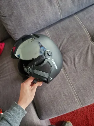 Casco Seeker Talla L con Visera