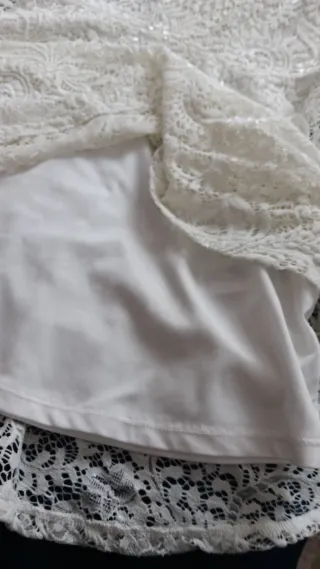 Vestido Vero Moda blanco encaje