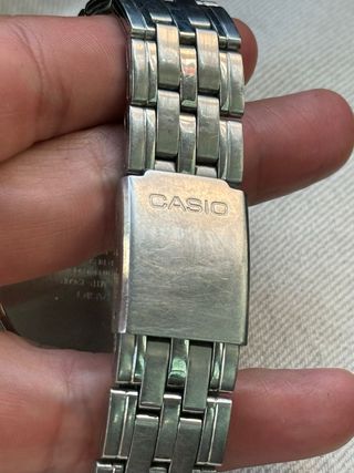 Reloj Casio Quartz Plata Blanco Resistente Agua