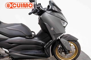 YAMAHA XMAX 125
