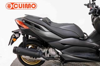 YAMAHA XMAX 125