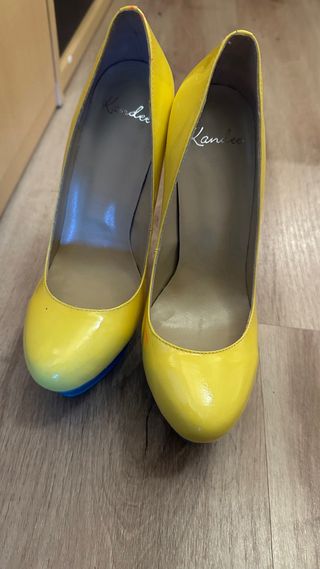 Zapatos Kandee amarillos charol T38