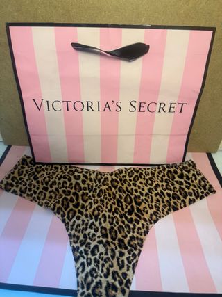 Victoria's Secret Tanga Leopardo Talla L
