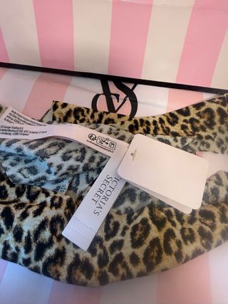 Victoria's Secret Tanga Leopardo Talla L