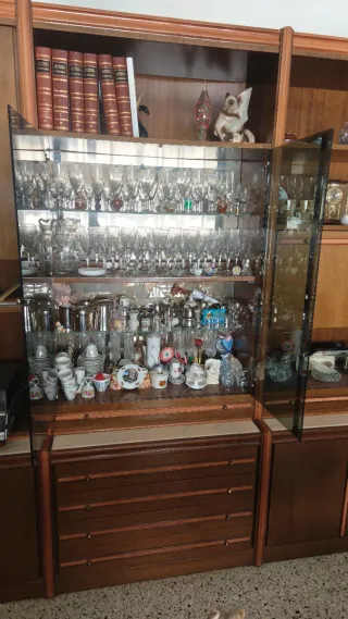 URGENTE - Mueble de comedor madera