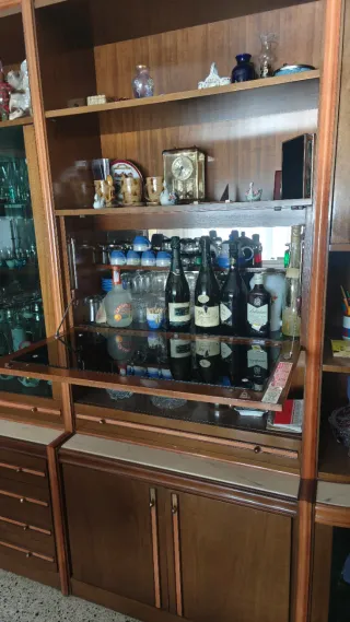 URGENTE - Mueble de comedor madera