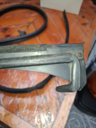 Gomas chasis Ford Escort puertas