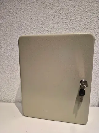 Armario para llaves con cerradura