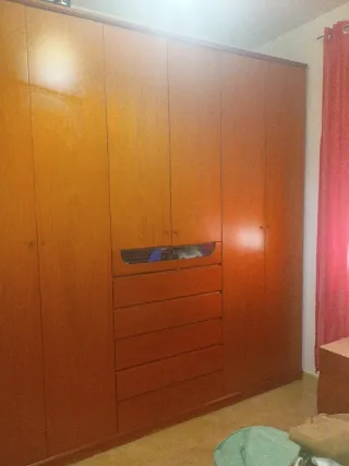 Armadio con 6 ante e 6 cassetti