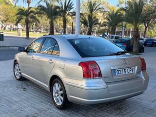 Toyota Avensis 2006