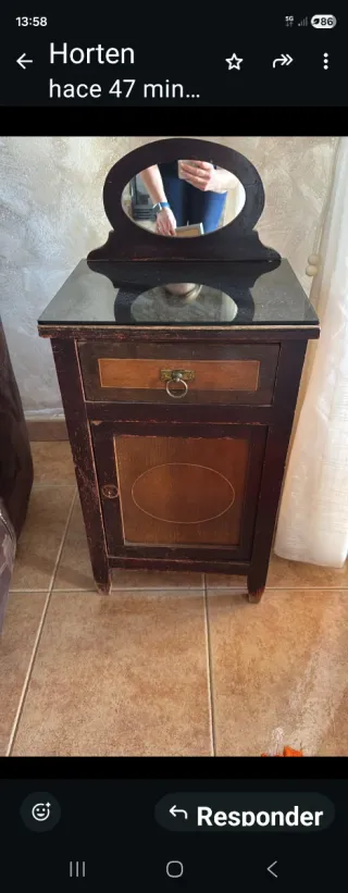 Mesita de noche madera y cristal