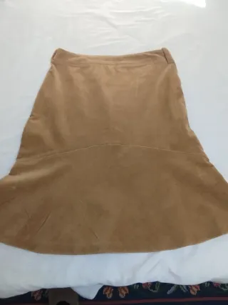 Falda de pana marrón