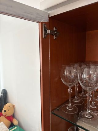 Armario vitrina cristal y madera