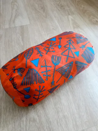 2 sacos dormir infantil naranja y azul