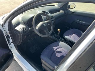 Peugeot 206 1999