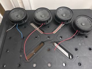 Altavoces originales de repuesto Como nuevos