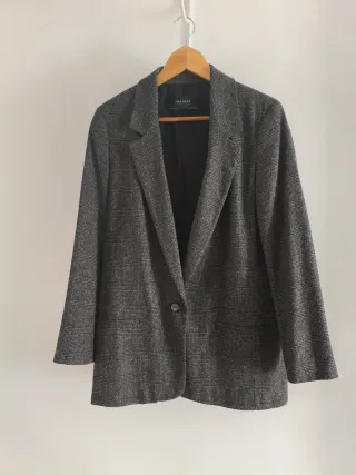 Blazer Zara cuadros gris