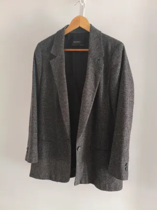 Blazer Zara cuadros gris