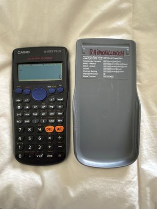 Calculadora Casio fx-82ES PLUS