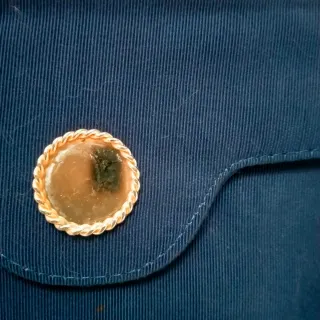 Borsetta blu con manico perle