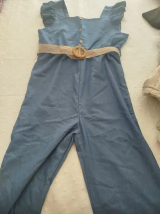 Mono de verano con cinturón