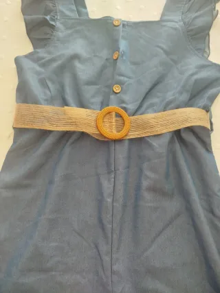 Mono de verano con cinturón