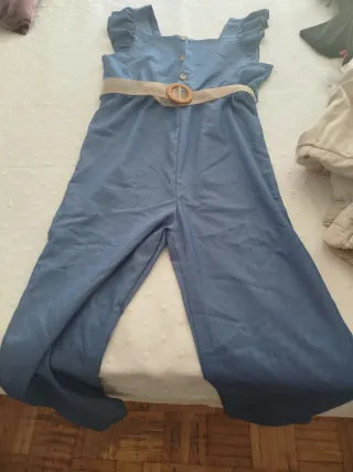 Mono de verano con cinturón