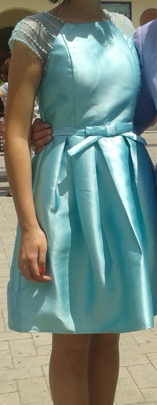 Vestido ceremonia verde con tul