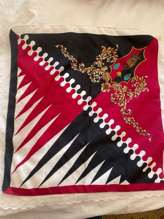 Bufanda Siena Cuidad Italia insignia Negra y Roja