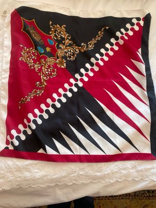 Bufanda Siena Cuidad Italia insignia Negra y Roja