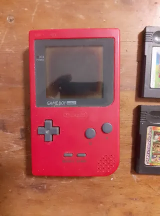 Lote Nintendo Game Boy Color + 2 juegos