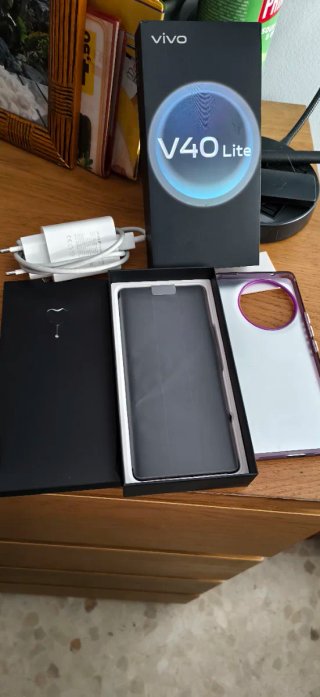 Vivo V40 Lite perfecto estado muy cuidado