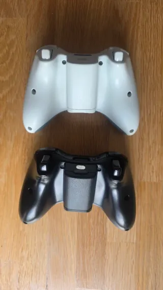 Mandos Xbox 360 + Call of Duty