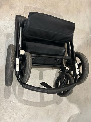 Carro Bugaboo Fox2 Negro/Rojo