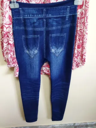 Conjunto Blusa y Pantalón Mujer