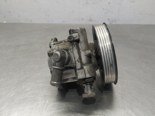 BOMBA DIRECCION VOLKSWAGEN PASSAT BERLINA (3B3) A