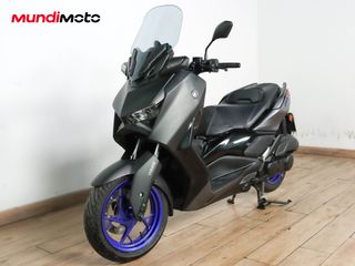 YAMAHA X-MAX 125