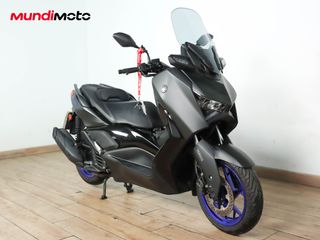 YAMAHA X-MAX 125